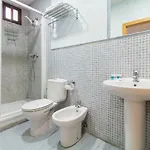 Hotel Oyo Alamos
