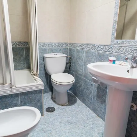 Oyo Alamos Hotel Plasencia